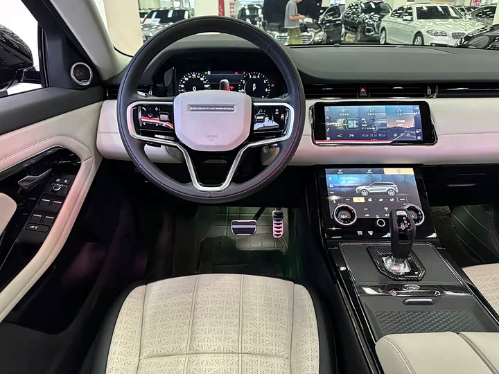 Фото 26 - Land Rover Range Rover Evoque L