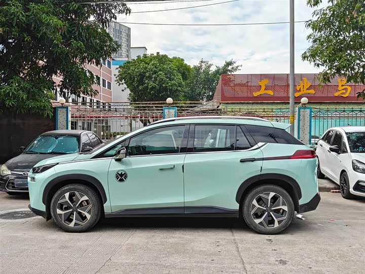 Фото 3 - GAC Aion V