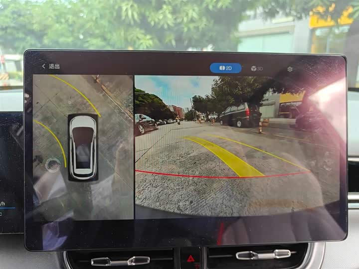 Фото 4 - GAC Aion V