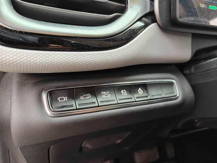 Фото 9 - GAC Aion V