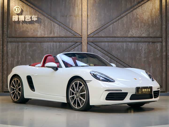 Фото 3 - Porsche 718