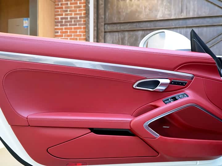 Фото 8 - Porsche 718