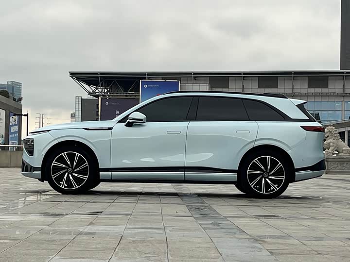 Фото 7 - XPeng G9