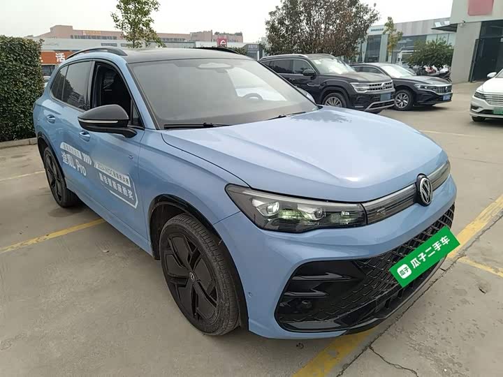 Фото 4 - Volkswagen Tiguan L Pro