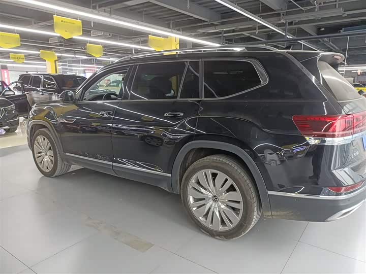 Фото 5 - Volkswagen Teramont Pro