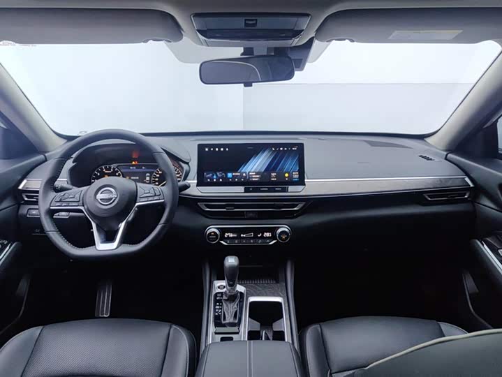 Фото 12 - Nissan Teana