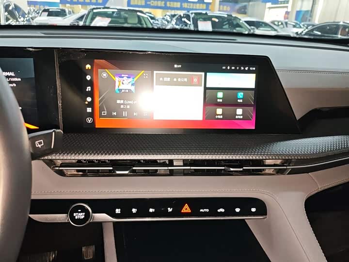 Фото 13 - Changan CS75 Plus