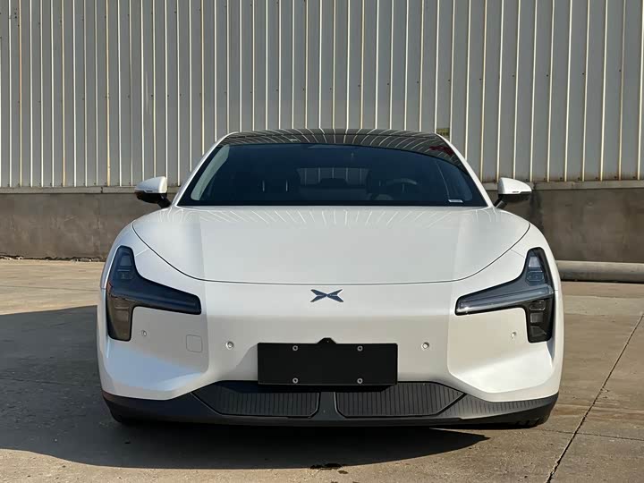 Фото 2 - XPeng Mona M03
