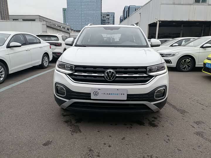 Фото 2 - Volkswagen Tacqua