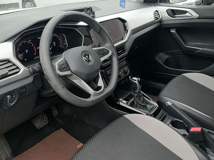 Фото 4 - Volkswagen Tacqua