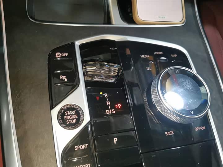 Фото 14 - BMW X5