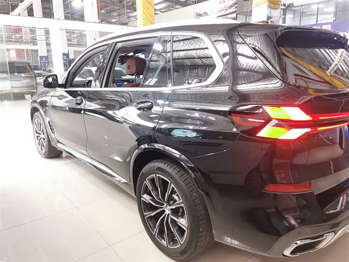 Фото 5 - BMW X5