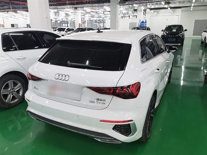 Фото 9 - Audi A3