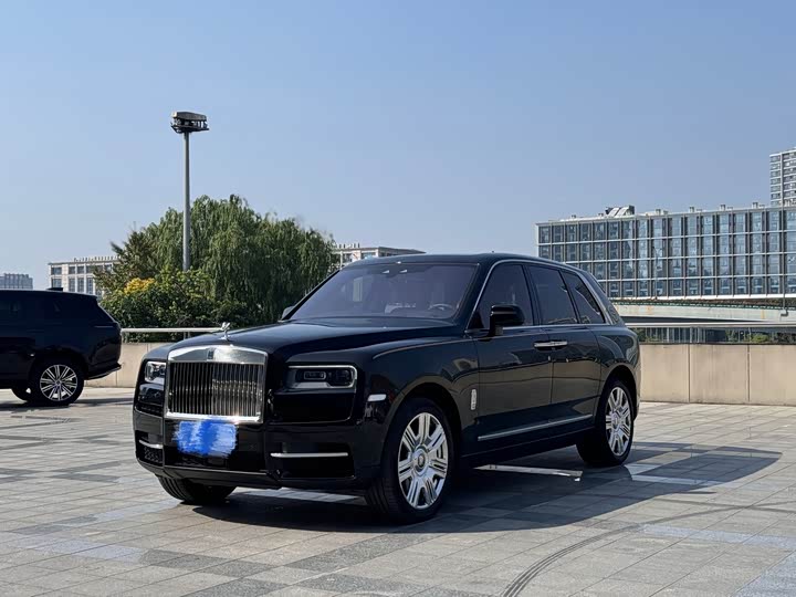Фото 1 - Rolls-Royce Cullinan