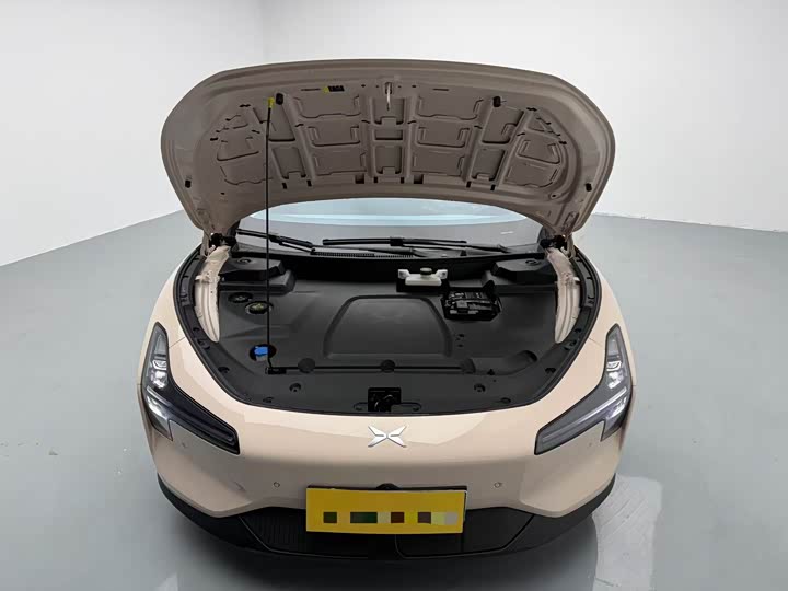 Фото 4 - XPeng Mona M03