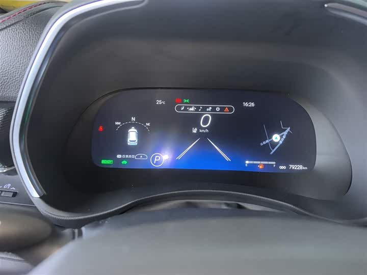 Фото 12 - Toyota Crown Kluger