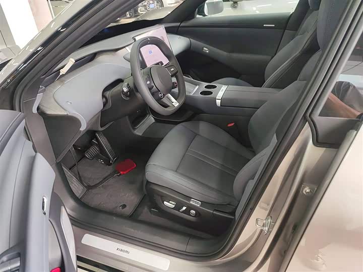 Фото 14 - Xiaomi YU7