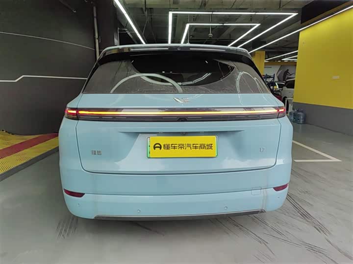 Фото 6 - LiXiang L7