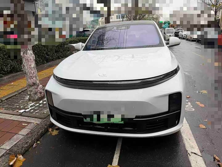 Фото 2 - LiXiang L7