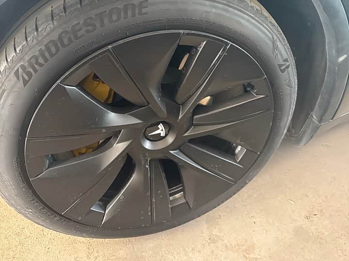 Фото 7 - Tesla Model Y