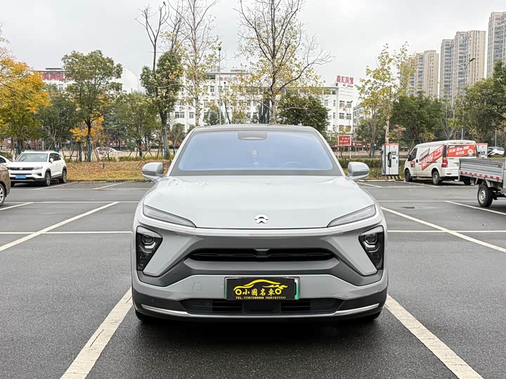 Фото 2 - Nio EC6