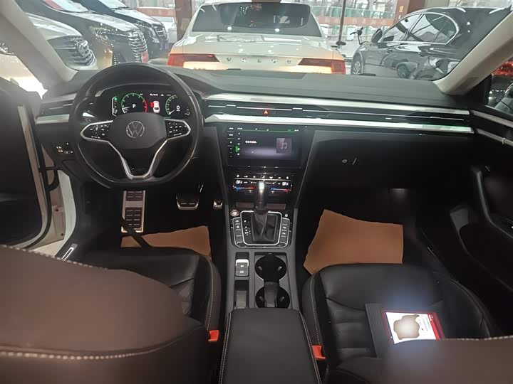 Фото 10 - Volkswagen CC