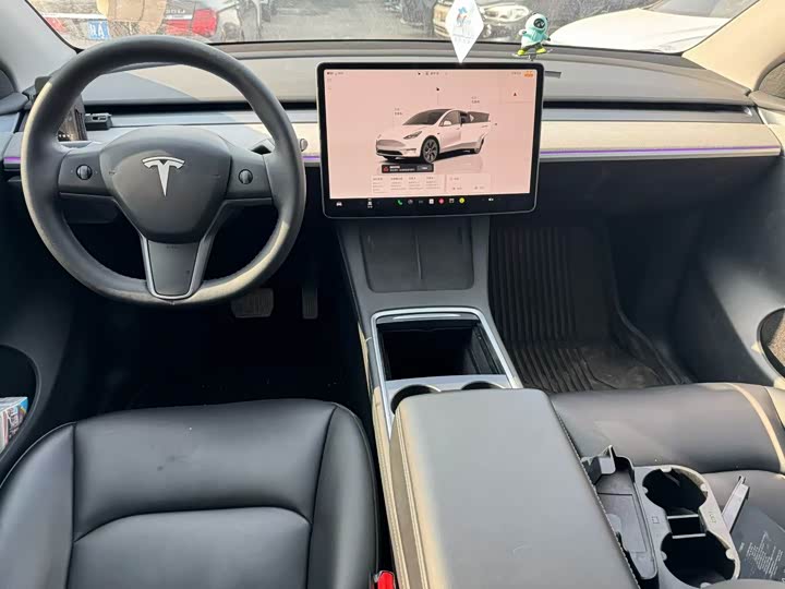 Фото 5 - Tesla Model Y