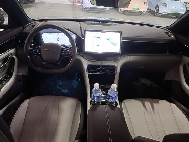 Фото 10 - BYD Song Plus Hybrid/EV