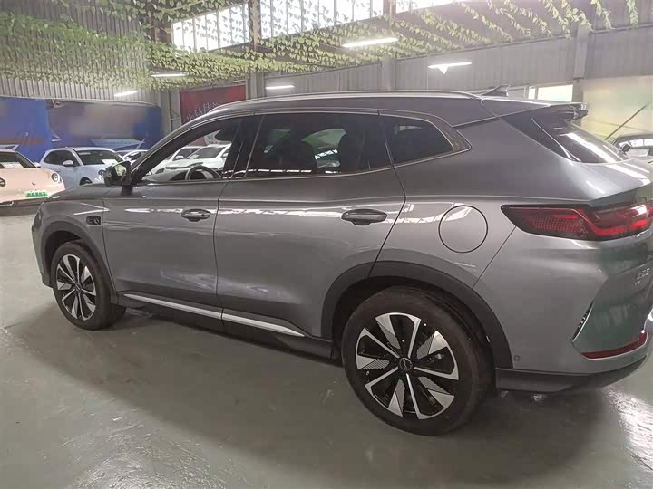 Фото 5 - BYD Song Plus Hybrid/EV