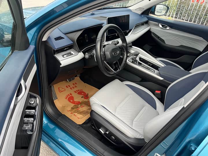 Фото 5 - Geely Preface