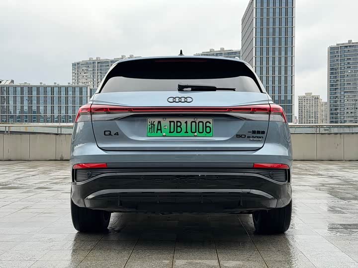 Фото 6 - Audi Q4 e-tron