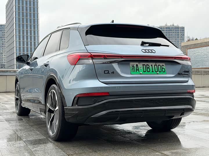 Фото 7 - Audi Q4 e-tron