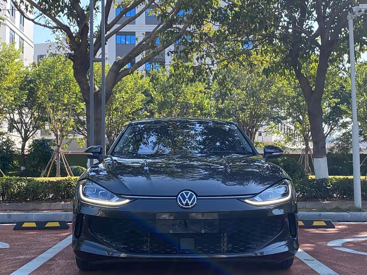 Фото 2 - Volkswagen Lamando L