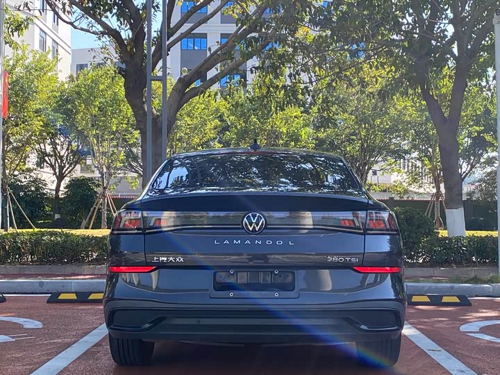 Фото 8 - Volkswagen Lamando L