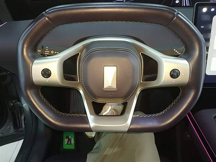 Фото 3 - Avatr 07