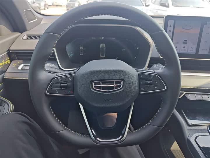 Фото 11 - Geely Preface