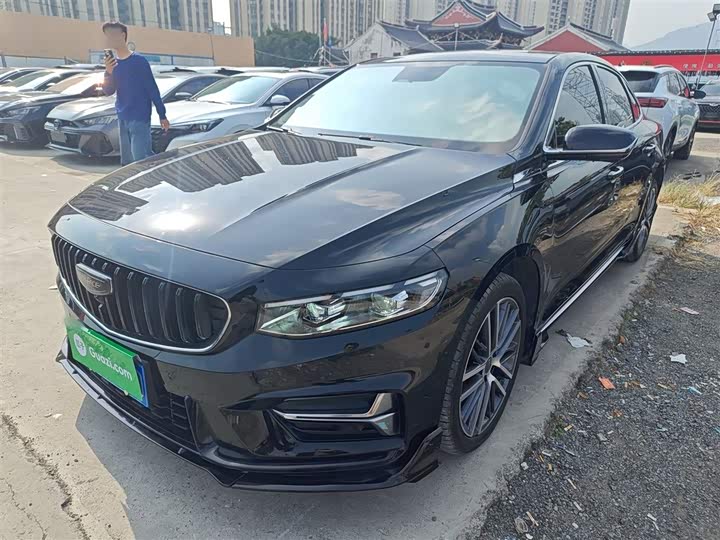 Фото 2 - Geely Preface