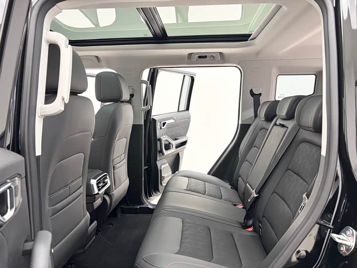 Фото 10 - Jetour T2