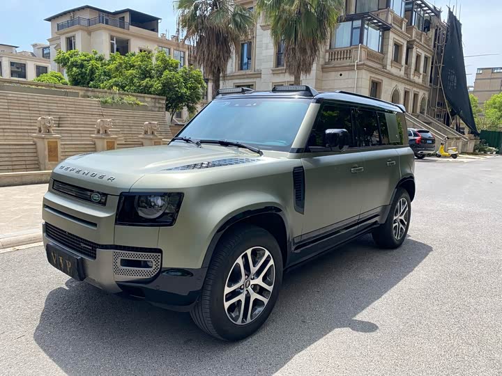 Фото 1 - Land Rover Defender
