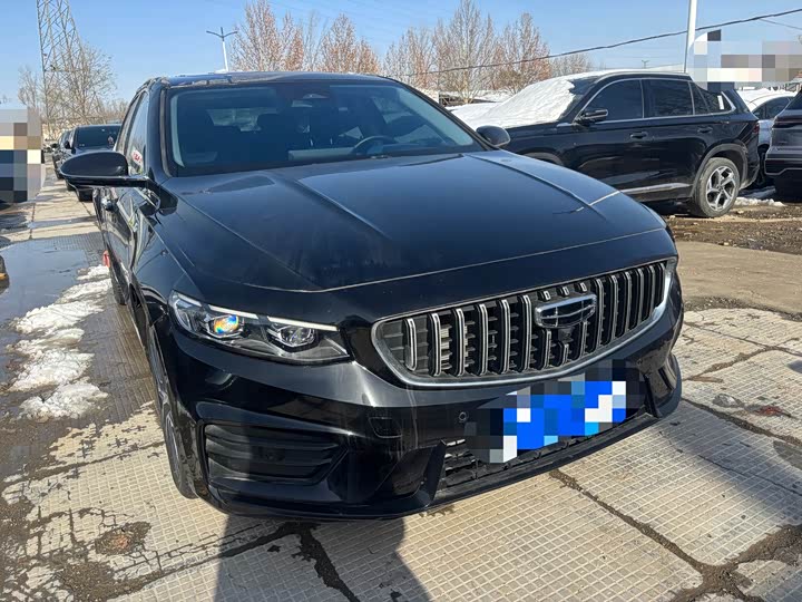 Фото 3 - Geely Preface