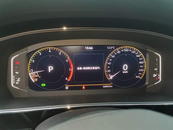 Фото 12 - Volkswagen Passat