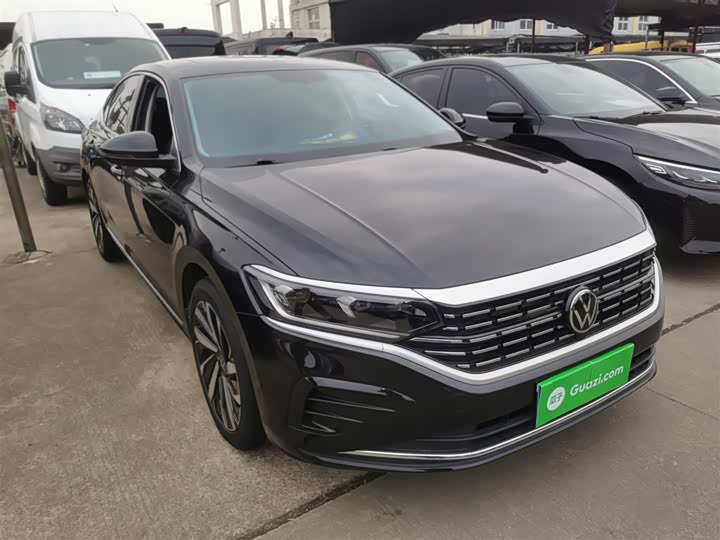 Фото 4 - Volkswagen Passat