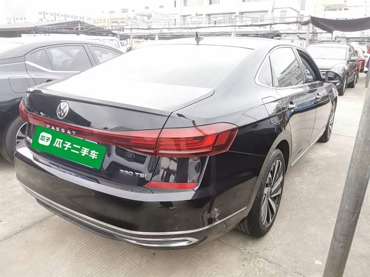 Фото 7 - Volkswagen Passat