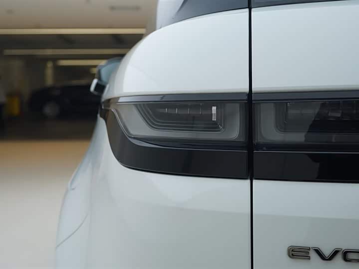 Фото 13 - Land Rover Range Rover Evoque L Hybrid