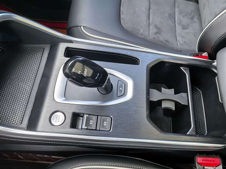 Фото 3 - Haval H6