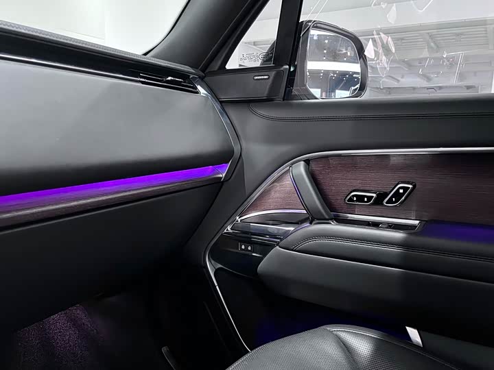 Фото 25 - Land Rover Range Rover