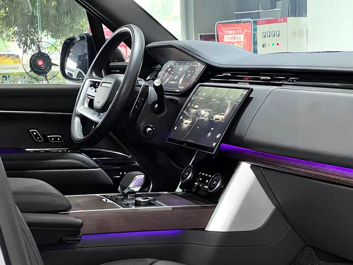 Фото 28 - Land Rover Range Rover