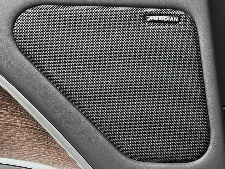 Фото 34 - Land Rover Range Rover