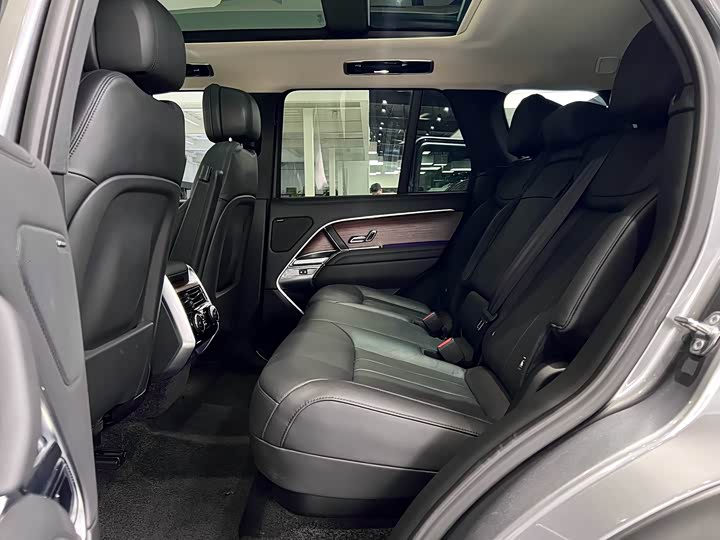 Фото 39 - Land Rover Range Rover