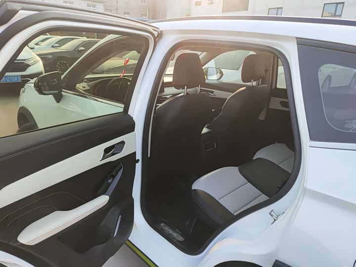 Фото 7 - Haval Chitu